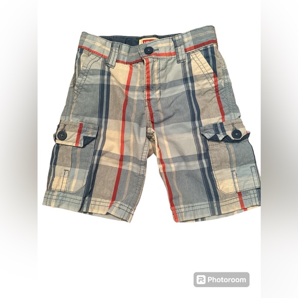 EUC Levi’s Cargo Shorts 3T - Picture 1 of 8